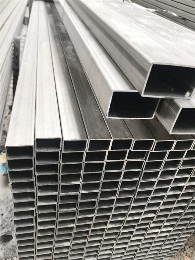 鲅鱼圈镀锌矩形管